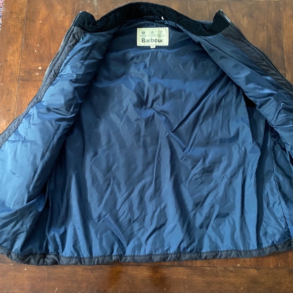 Barbour Men's Large Quilted Puffer Zip-Front Vest with Moleskin Patch Trim - Picture 7 of 10